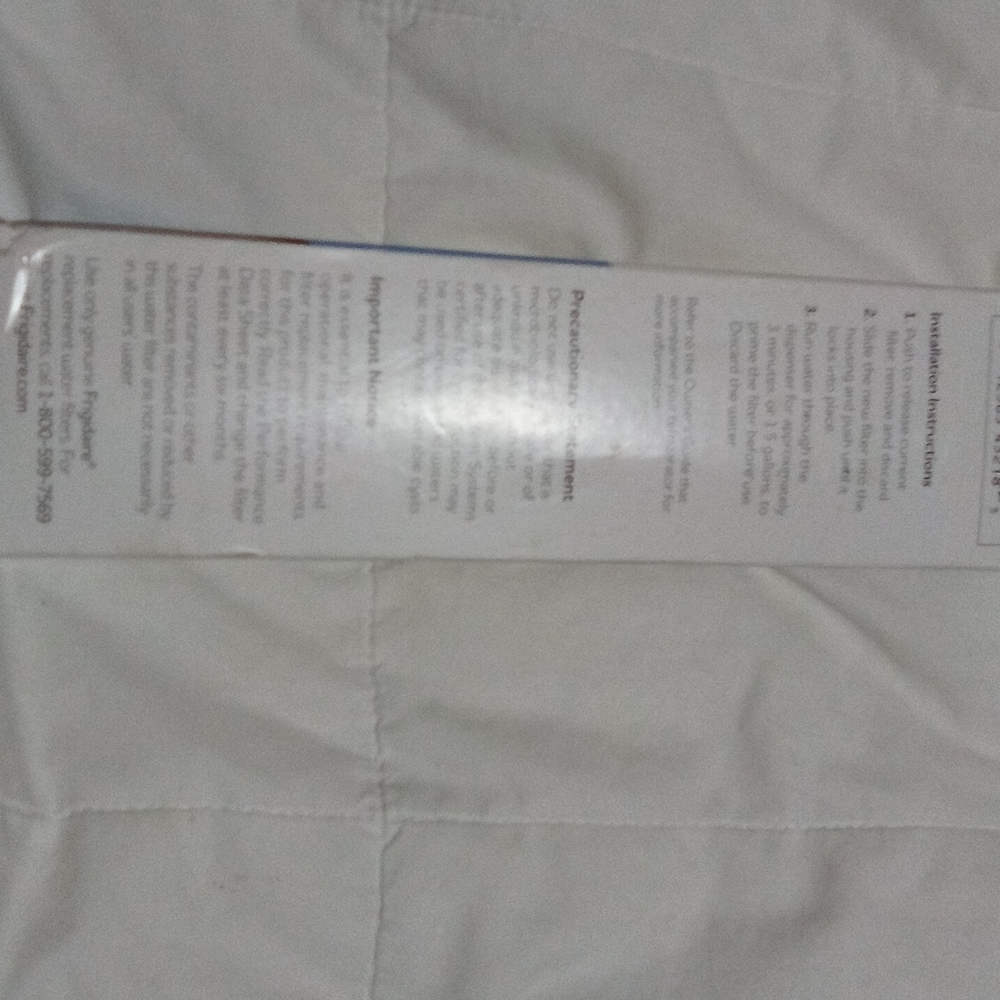 Frigidaire PureSource 3 Ice & Water Filter - Picture 3 of 4